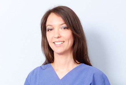 Dr. Adela Cuperman